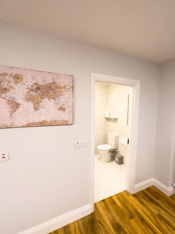 Entire Cozy Guest House Galway Exteriör bild