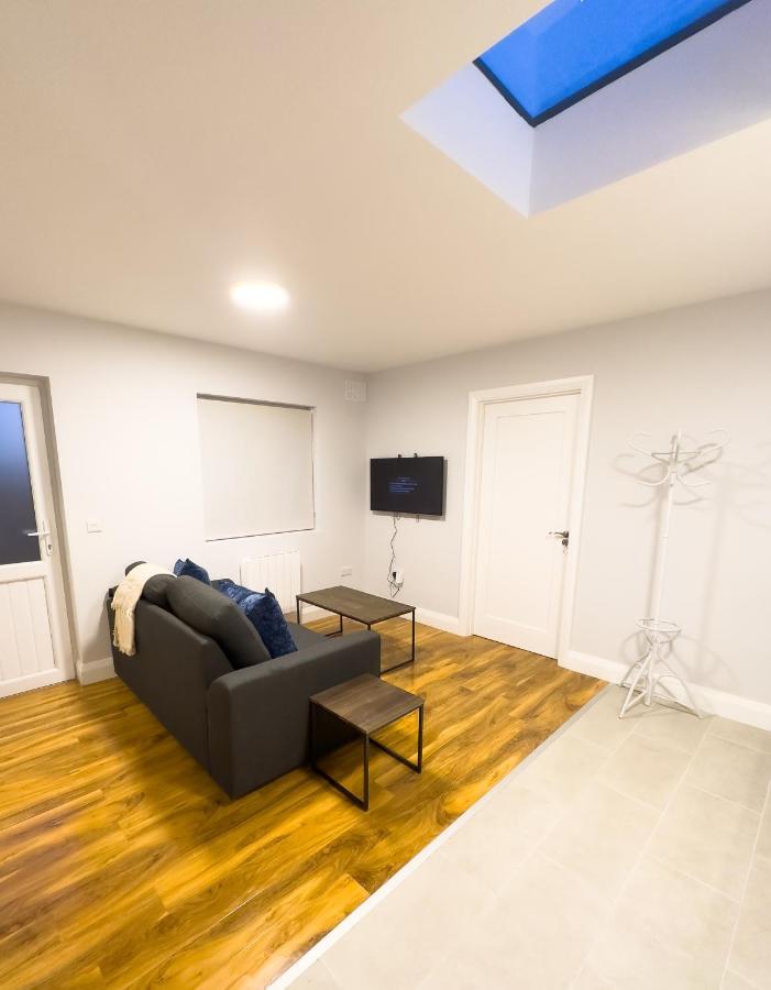Entire Cozy Guest House Galway Exteriör bild